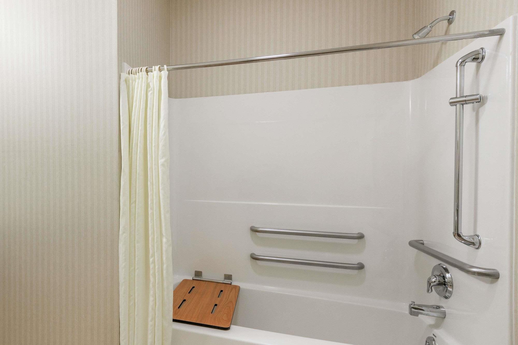 Super 8 By Wyndham Harrisburg Hershey North Экстерьер фото