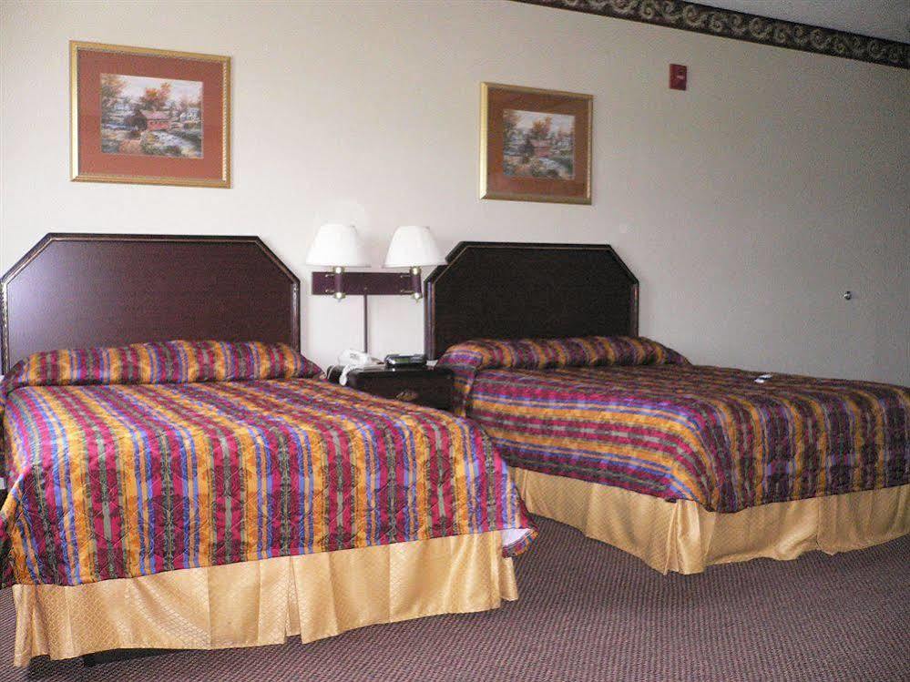Super 8 By Wyndham Harrisburg Hershey North Экстерьер фото