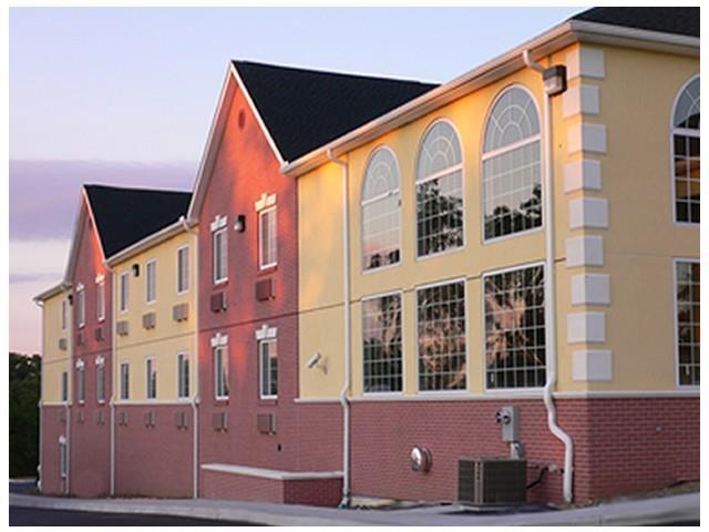 Super 8 By Wyndham Harrisburg Hershey North Экстерьер фото